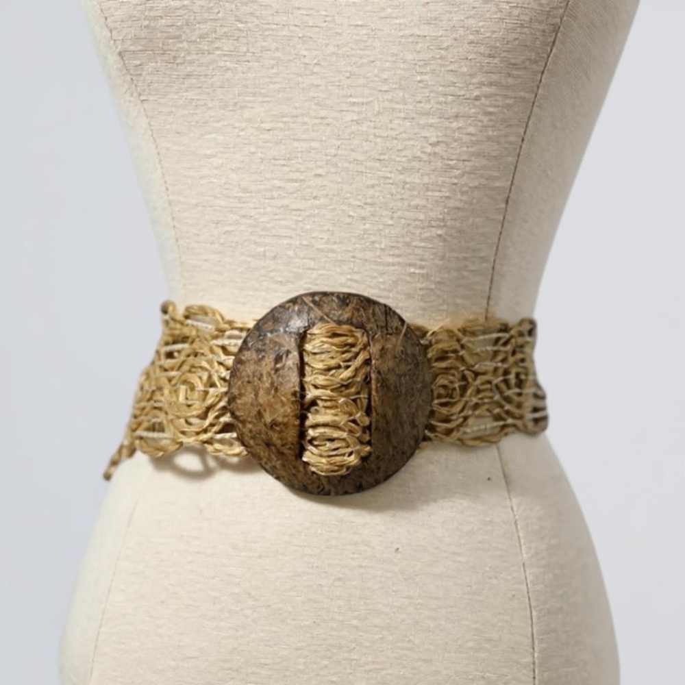 Womens Coastal Grandma Boho Woven Coconut shell Jute Rope Wide Belt One size